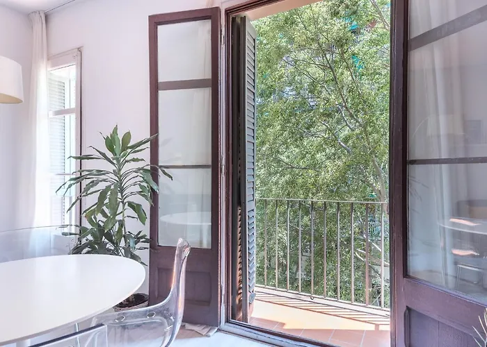 Spacious 3 Bed In The Heart Of Sant Antoni, アパート *