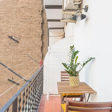 Spacious 3 Bed In The Heart Of Sant Antoni