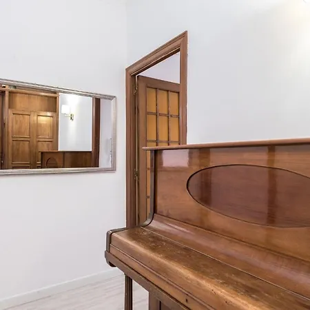 شقة Spacious 3 Bed In The Heart Of Sant Antoni برشلونة