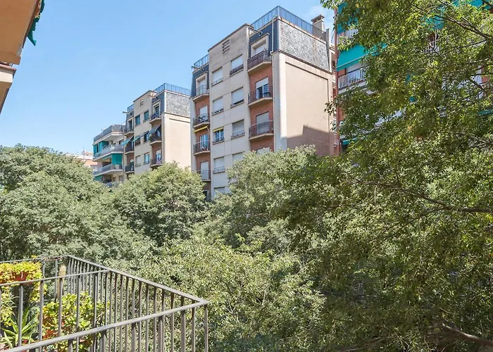 Spacious 3 Bed In The Heart Of Sant Antoni,